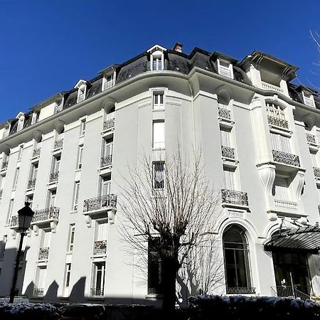 101 Pyrenees Palace Appartement Bagnères-de-Luchon Exterior foto